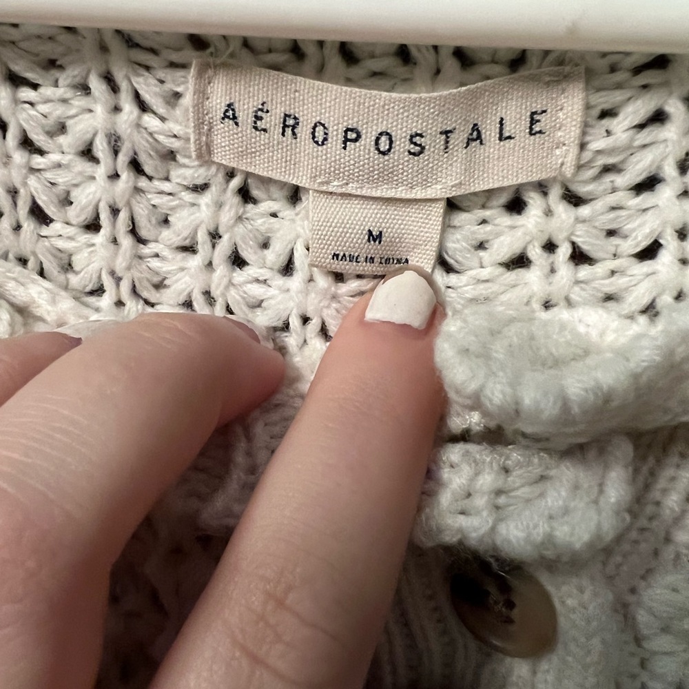 AéRopostale white sweater crop top